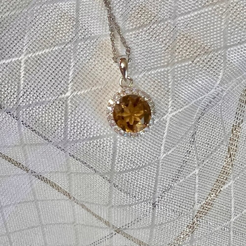 Platinum Plated Cognac Topz Pendant Necklace